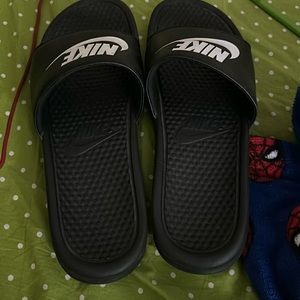 Nike slides size 12 15$